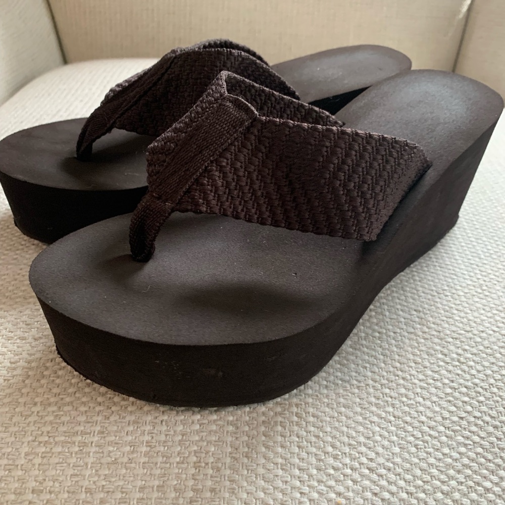 Nomad Tide Brown Platform Wedge Heel Flip Flops Size 7